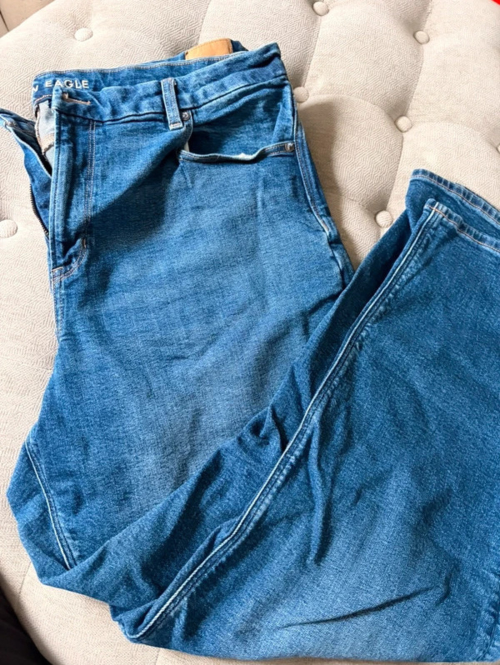 American Eagle Curvy Mom Jean stretch